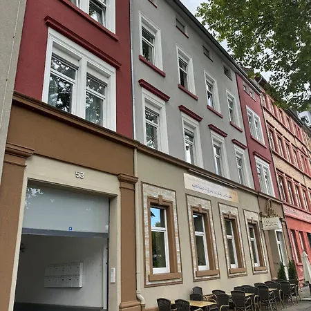 Zentrale 3 Zimmerwohnung Mit Kostenlosem Stellplatz *