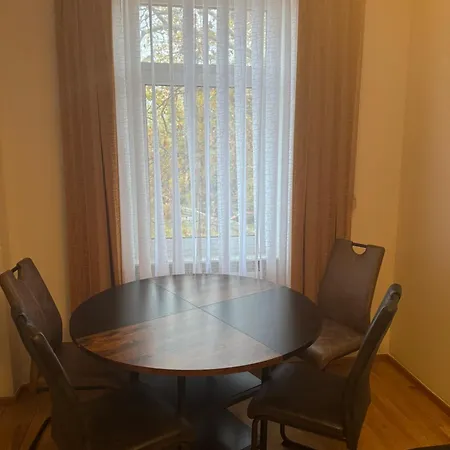 Apartment Zentrale 3 Zimmerwohnung Mit Kostenlosem Stellplatz Heidelberg